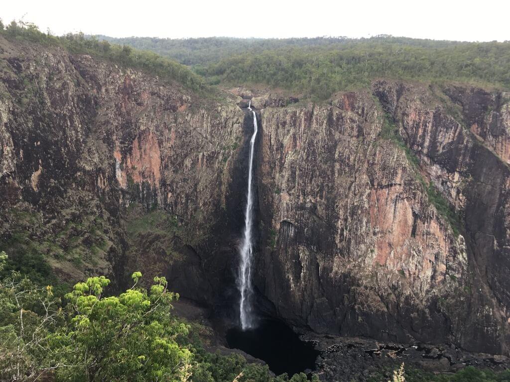 Wallaman Falls
